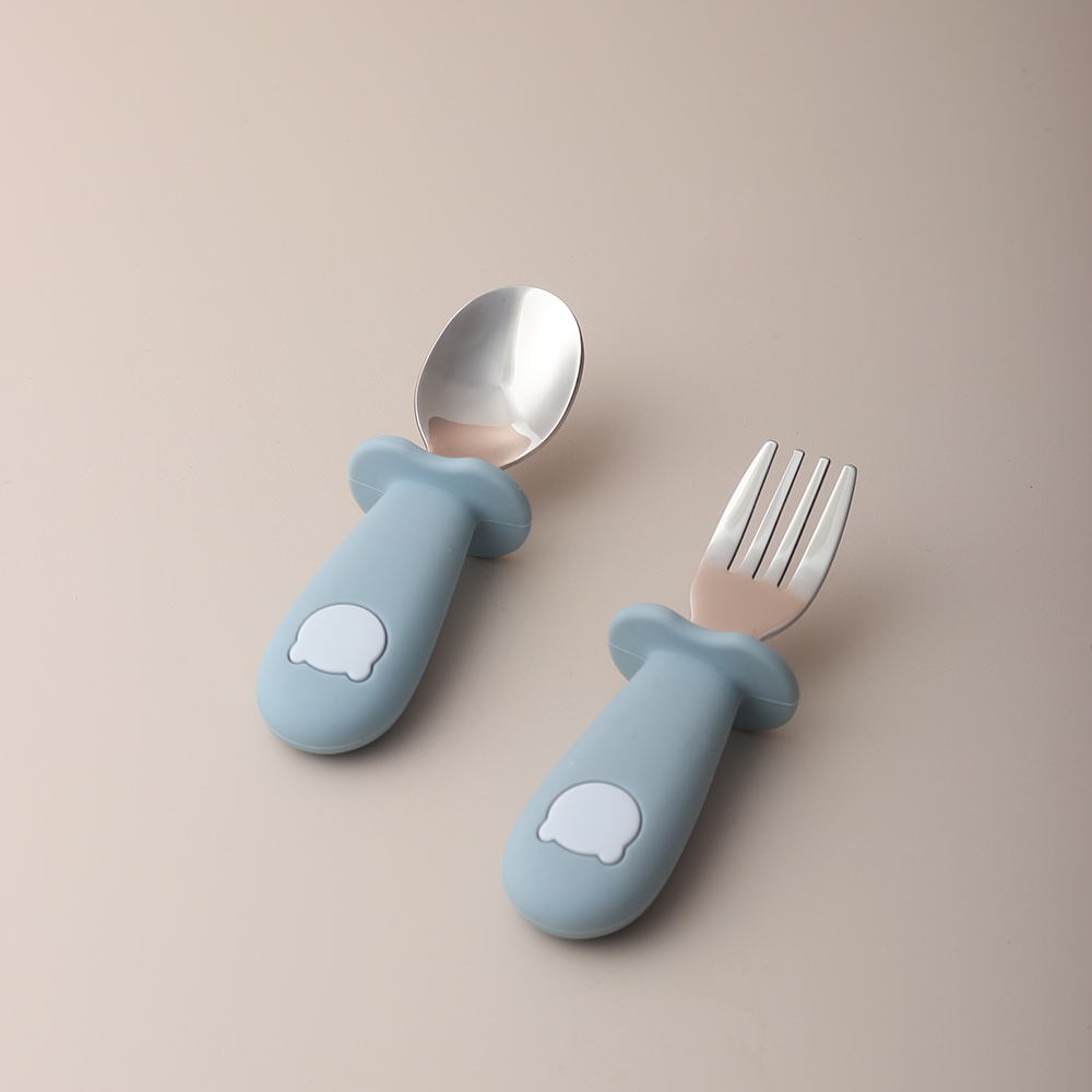 Baby panda shape silicone spoo - Baby Food Utensils incelemesi ve fiyatı
