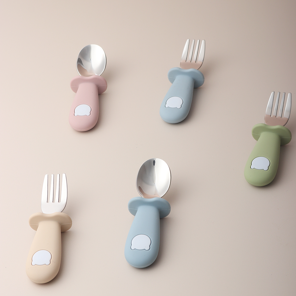 Baby panda shape silicone spoo - Baby Food Utensils incelemesi ve fiyatı