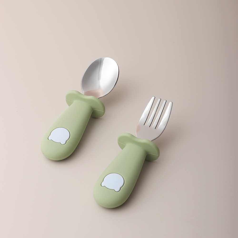 Baby panda shape silicone spoo - Baby Food Utensils incelemesi ve fiyatı
